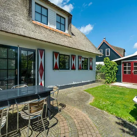 De Buitenplaats 62 In For 6-people Villa *