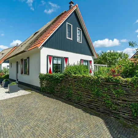 Charming In De Buitenplaats Park